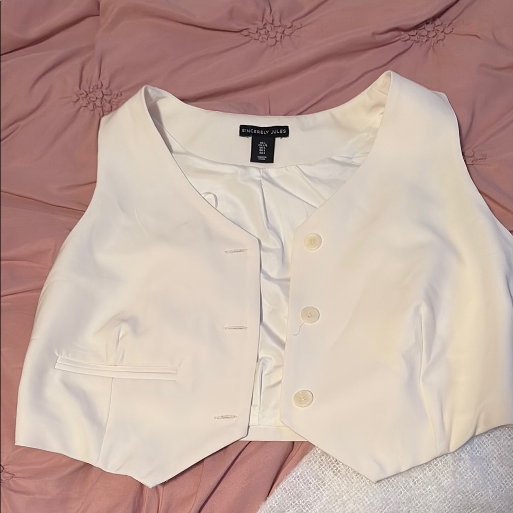 Sincerely Jules Cream Vest